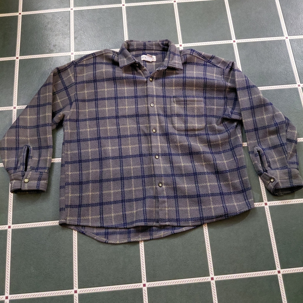 Men's Navy & Gray Plaid Button-Down Shirt